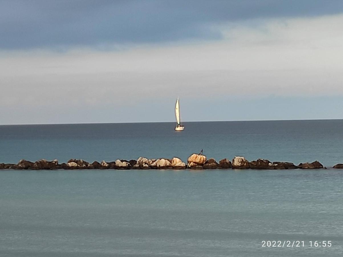 A Due Passi Dal Mare Apartment Otranto Luaran gambar